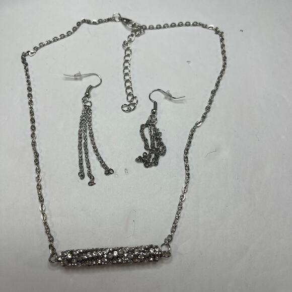 necklace matching earrings costume jewelry silver tone chain link barrel pendant - Picture 1 of 12